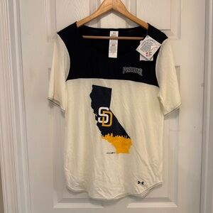 NWT San Diego Padres Colorblock T-Shirt